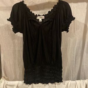 Black stretchy on or off shoulder top